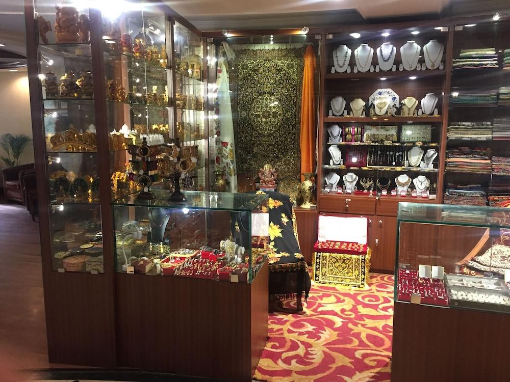 โรงแรม เดอะ เกตเวย์ บีชโร้ด วิสาขปัตนัม ภายนอก รูปภาพ